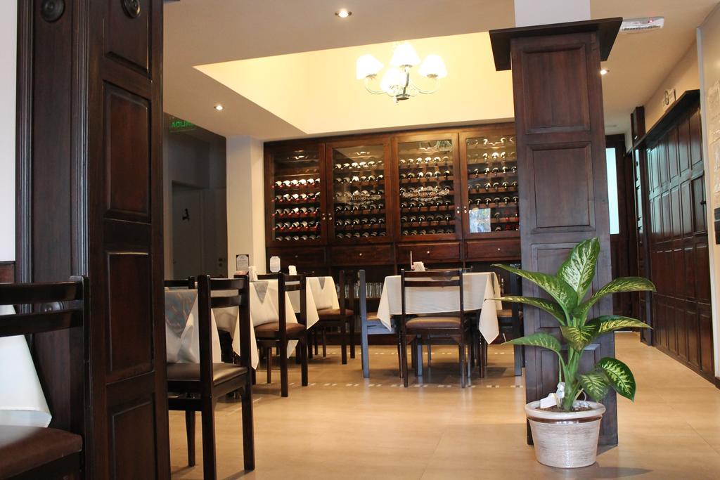Hotel Rincon Vasco Mendoza Luaran gambar